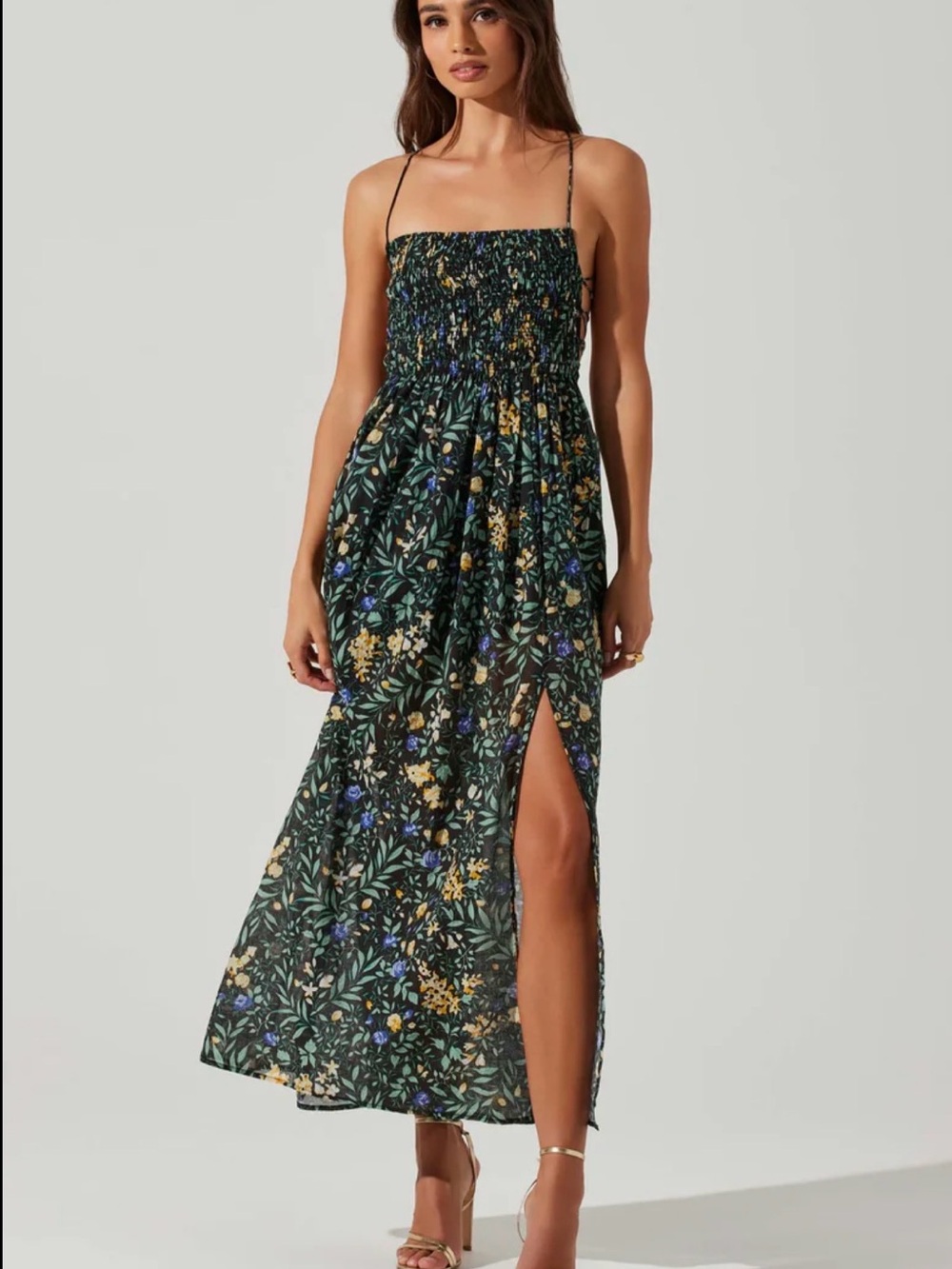 ASTR The Label Stasia Floral Smocked Maxi Dress Black Multi Lace Back Medium - Picture 3 of 10